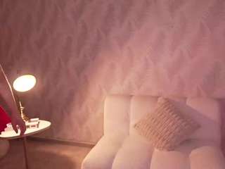 MarianneLane live cam preview