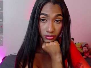 alice-massie1 Live Webcam on {site_name}