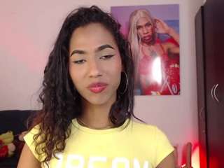 alice-massie1 Live Webcam on CamSoda