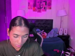 alice-massie1, tranny webcam model,  years old, on live webcam