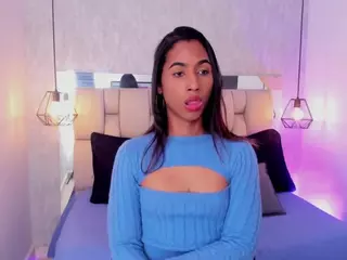 Alice-Massie1's Live Sex Cam Show