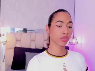 Alice-Massie1's Live Sex Cam Show