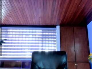  isabellaa-joness chat room