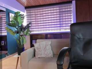  isabellaa-joness chat room