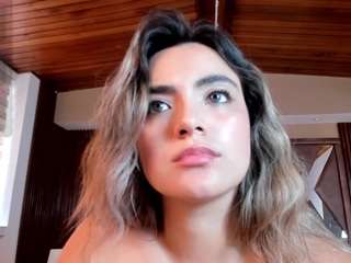 isabellaa-joness