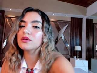 Isabellaa-Joness