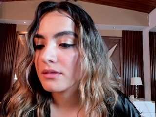 isabellaa-joness