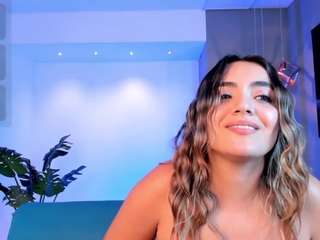 isabellaa-joness