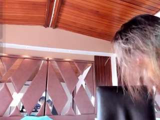 isabellaa-joness