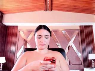 isabellaa-joness