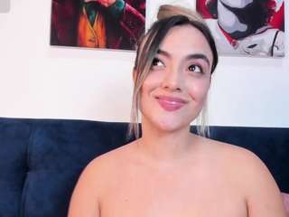 isabellaa-joness
