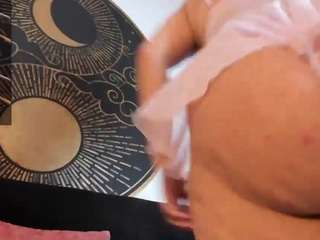 isabellaa-joness