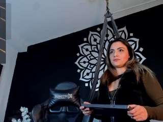 isabellaa-joness