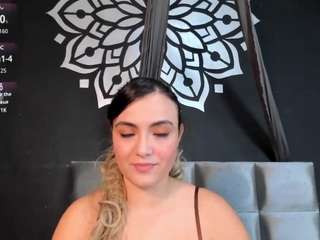isabellaa-joness
