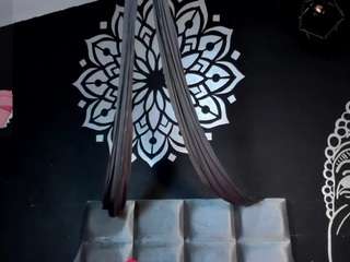 Isabellaa-Joness live cam preview