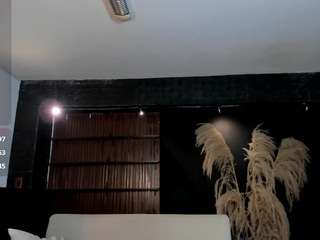 Isabellaa-Joness live cam preview