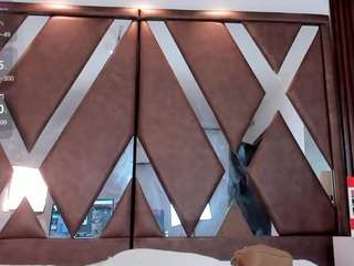 Isabellaa-Joness live cam preview