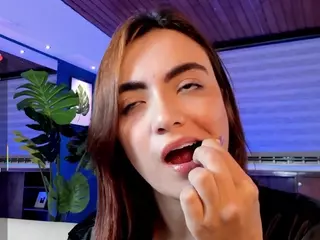 Isabellaa-Joness's Live Sex Cam Show