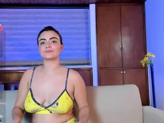 Isabellaa-Joness's Live Sex Cam Show