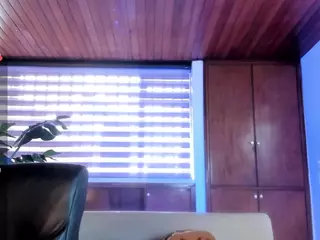 Isabellaa-Joness's Live Sex Cam Show