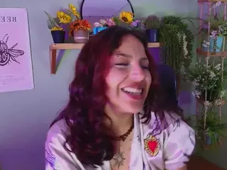 Littlelua's Live Sex Cam Show