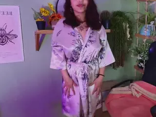 Littlelua's Live Sex Cam Show
