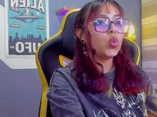 Littlelua's Live Sex Cam Show