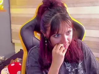 Littlelua's Live Sex Cam Show