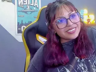 Littlelua's Live Sex Cam Show