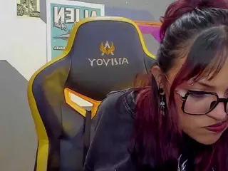Littlelua's Live Sex Cam Show