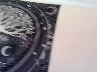 LittleOralLilly2's Live Sex Cam Show