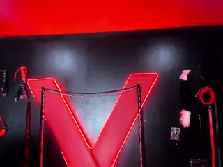 LovebabyyN's Live Sex Cam Show