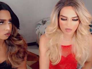 newdolls Live Webcam on CamSoda