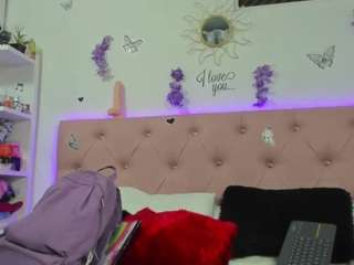Thesweetgirls live sex chat
