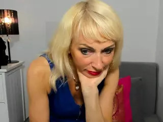 CrystalSexy's Live Sex Cam Show