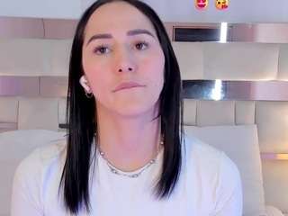 hazel-ross-tcw live profile