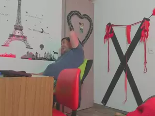 Hotandfierylatinos2024's Live Sex Cam Show