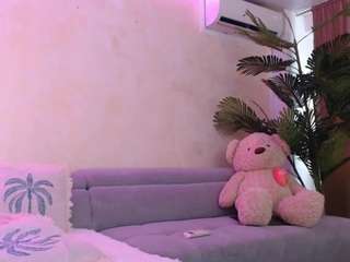 Live cam show with LaylaCruzRose