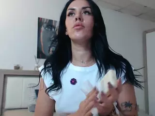 LaylaCruzRose's Live Sex Cam Show