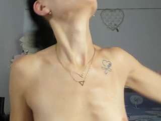 naughtycassie69 webcam model