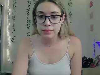 CaliMari's Live Sex Cam Show