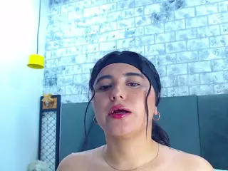 LianaBernocchi's Live Sex Cam Show