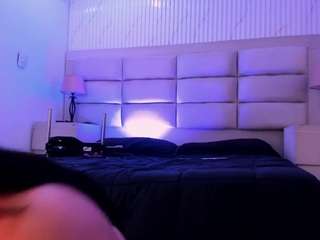 lolatorress live webcam show