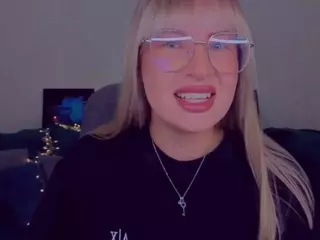 ElisabethDurham's Live Sex Cam Show