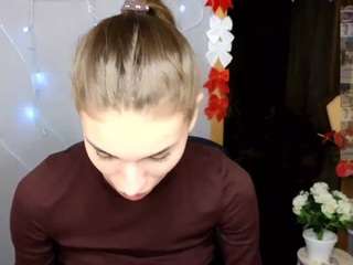 emmigreen Live Webcam on CamSoda