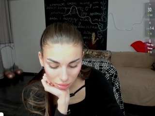 emmigreen Live Webcam on CamSoda