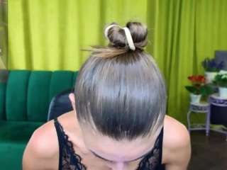 emmigreen Sex Cam Show