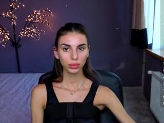 EmmiGreen live cam preview