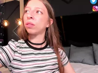 gabi-bunny's Live Sex Cam Show