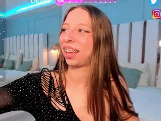 gabi-bunny's Live Sex Cam Show